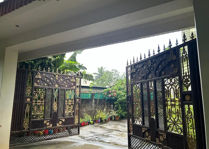 Riverside Homestay